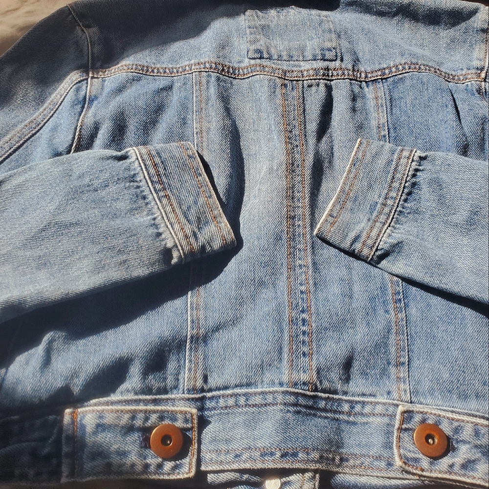 Jean Jacket - Picture 5 of 6